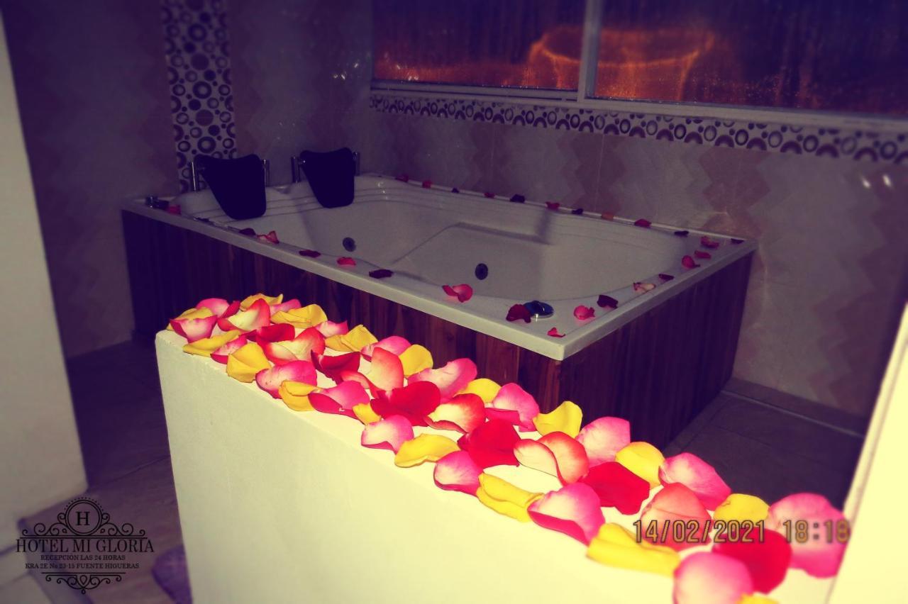 Hotel Mi Gloria تونخا المظهر الخارجي الصورة